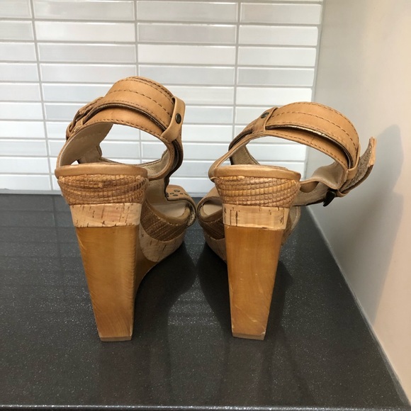 Frye Bridget Ornament women’s leather wedges - Picture 3 of 10